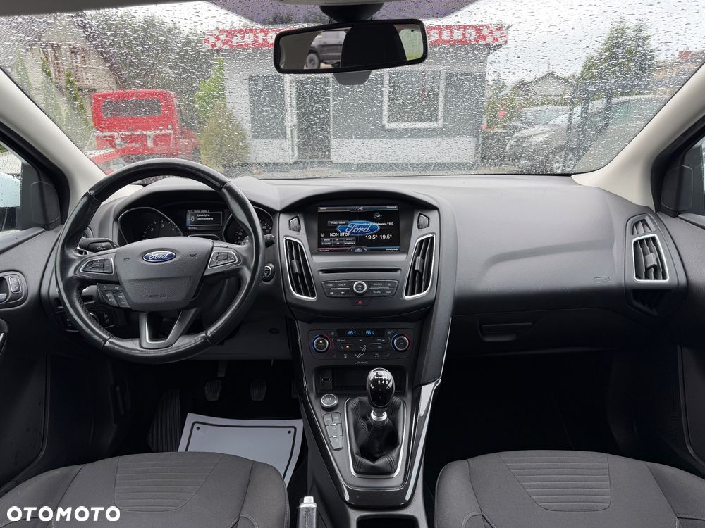 Ford Focus 2.0 TDCi Titanium ASS - 26