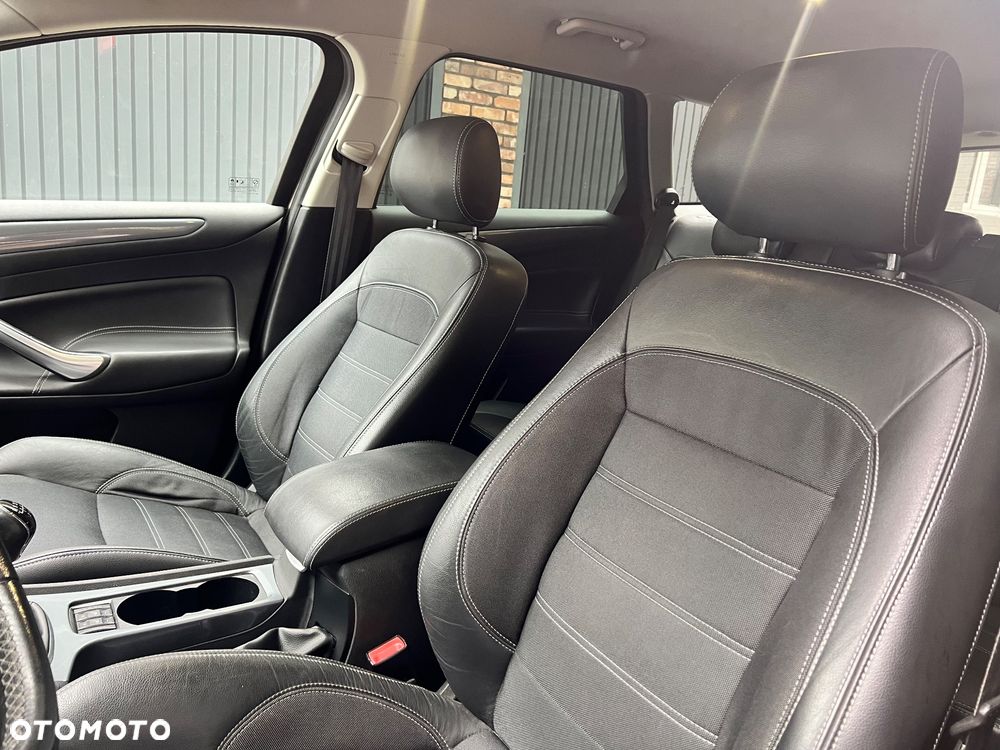 Ford Mondeo 2.0 TDCi Champions Edition - 21