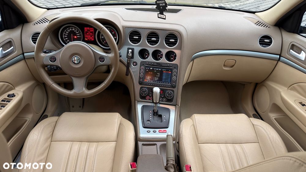 Alfa Romeo 159 1.9 JTDM 16V DPF Q-Tronic - 20