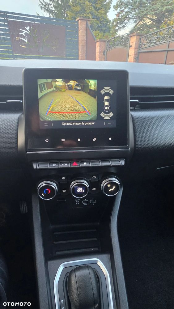 Renault Clio - 11