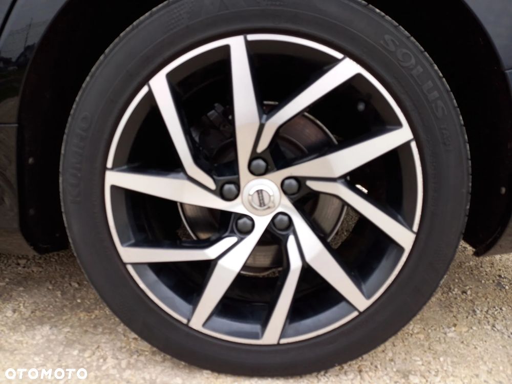 Volvo S60 T5 Momentum Pro - 12