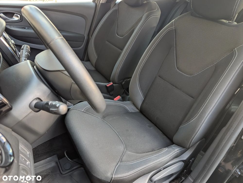 Renault Clio 1.2 16V Life - 16