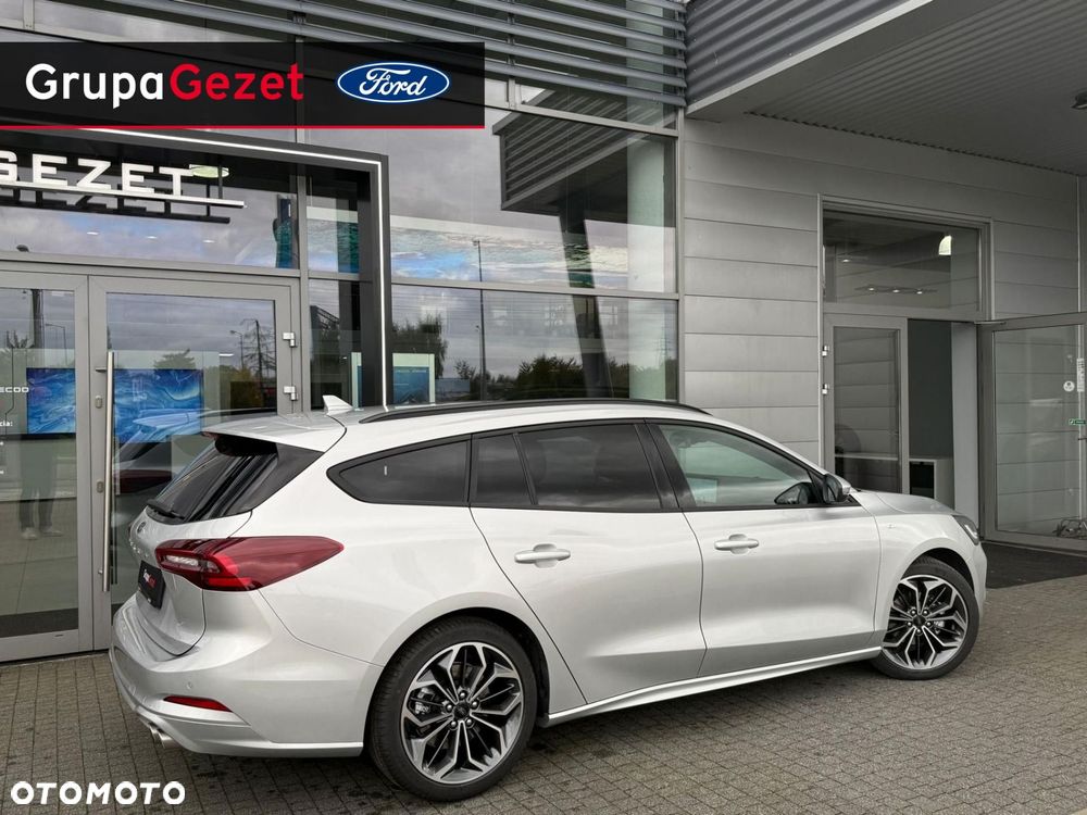 Ford Focus - 2