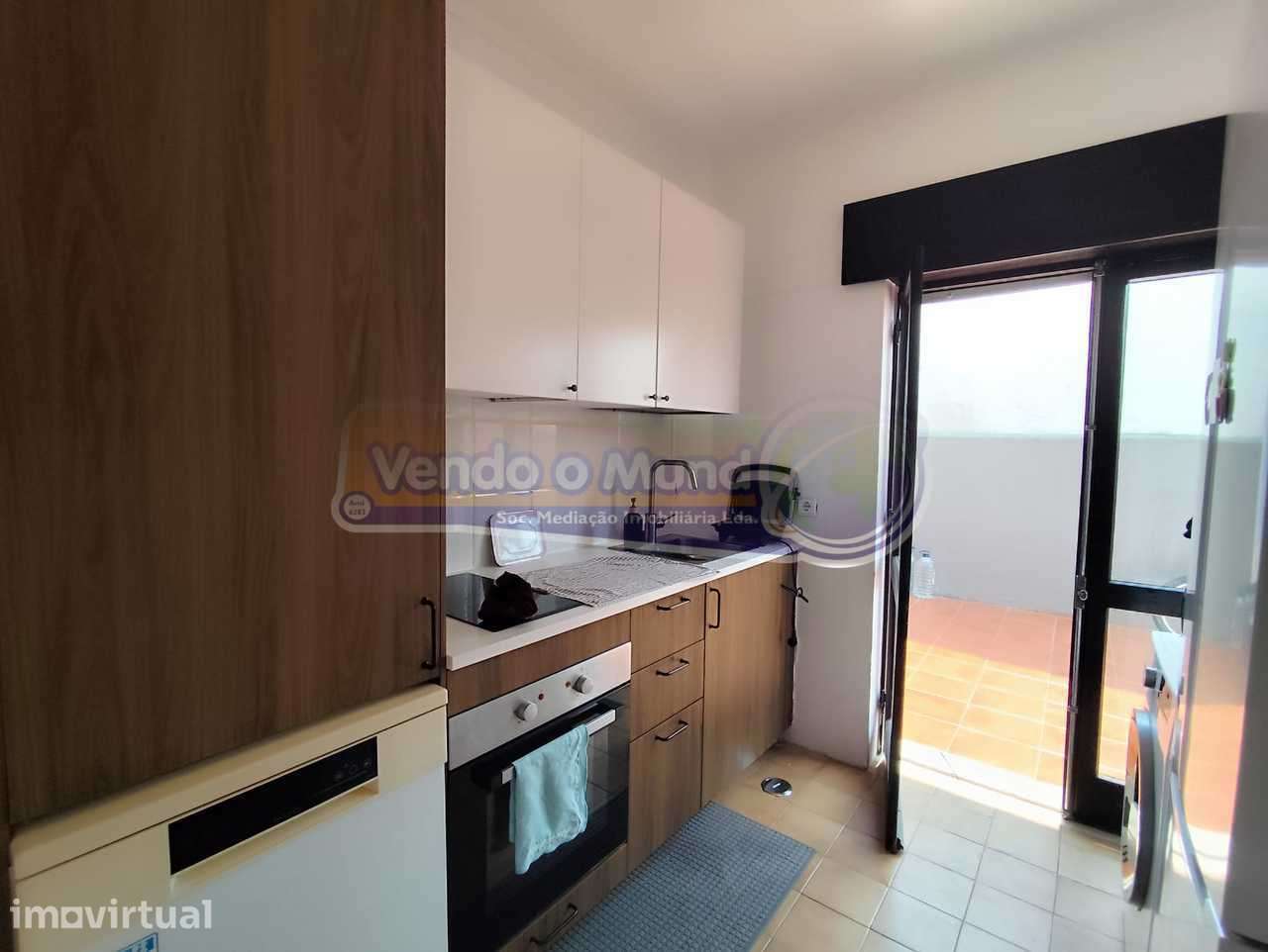 Apartamento T2 em Benavente (B685) - Grande imagem: 2/25