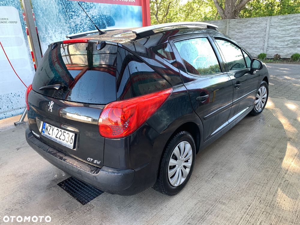 Peugeot 207 1.4 - 12