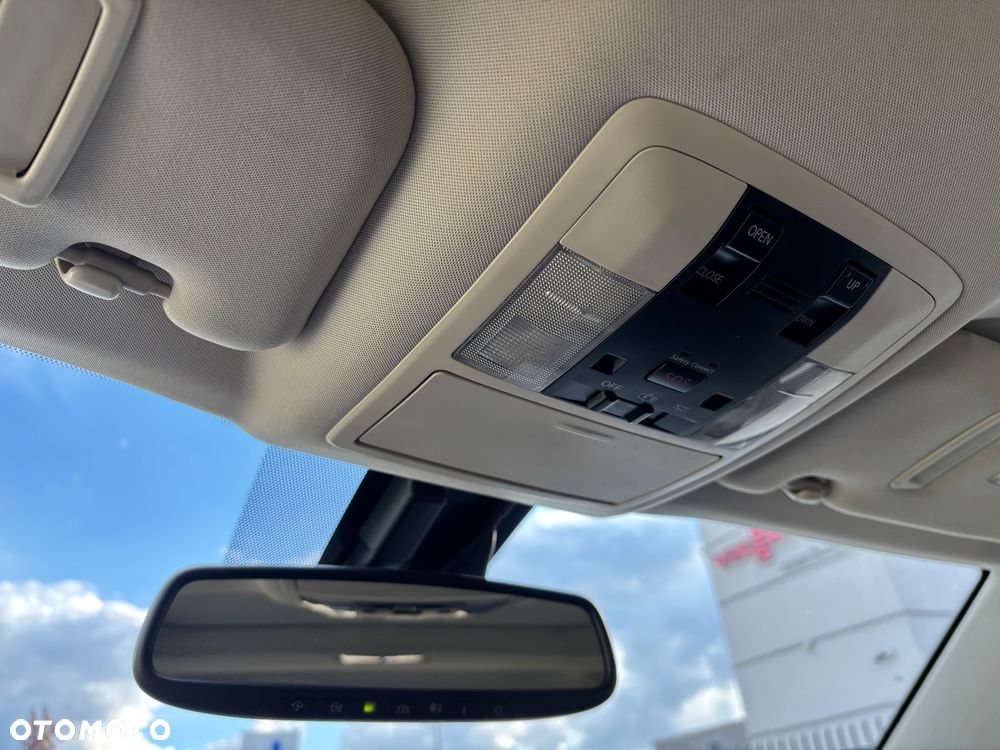 Lexus CT 200h Prestige - 16