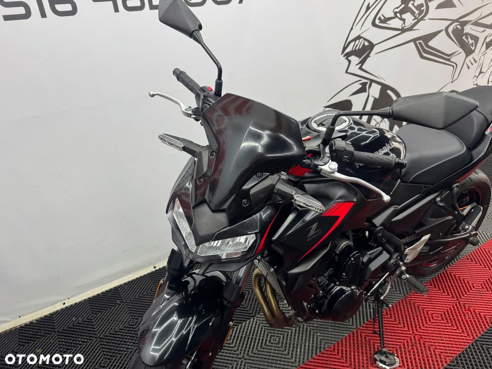 Kawasaki Z 650 - 10