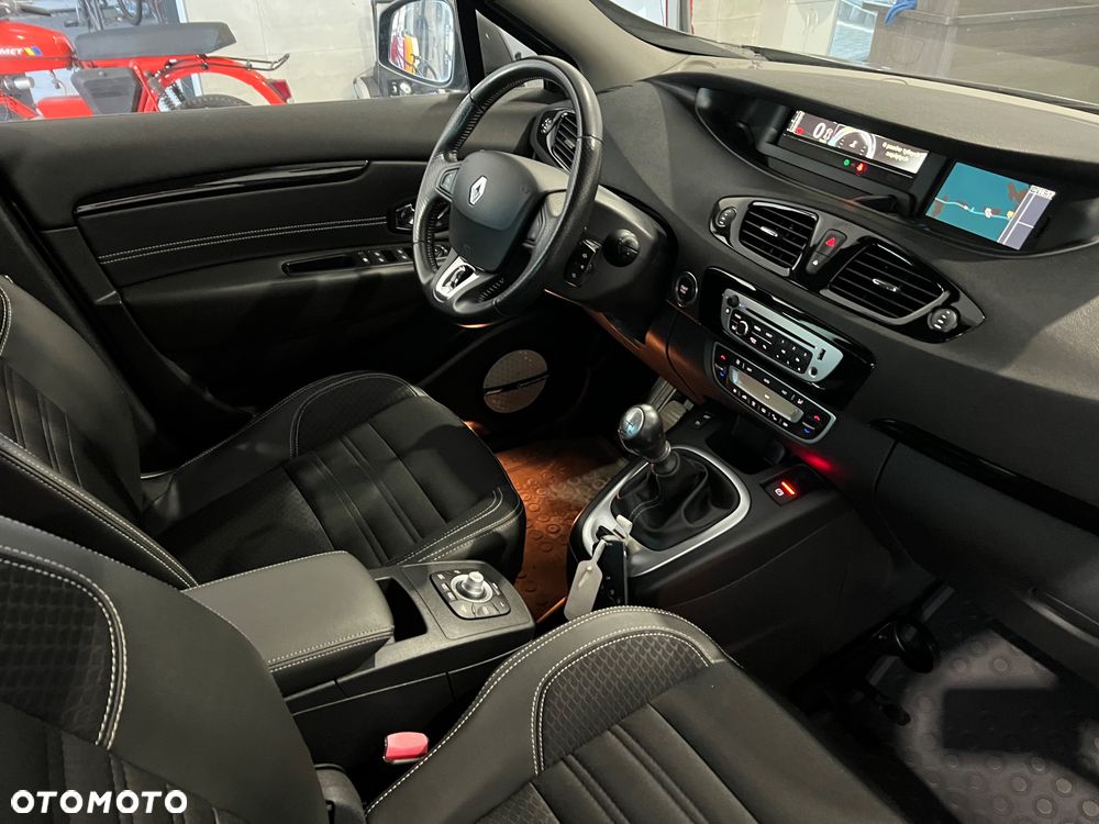 Renault Scenic 1.2 TCe Energy Bose - 27