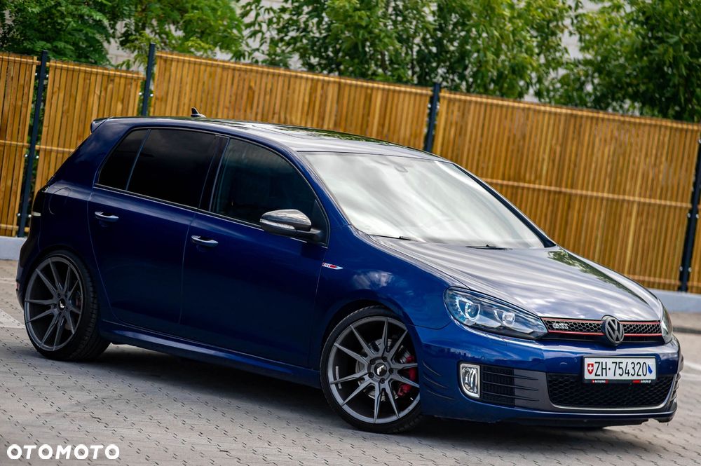 Volkswagen Golf 2.0 GTI DSG Edition 35 - 2