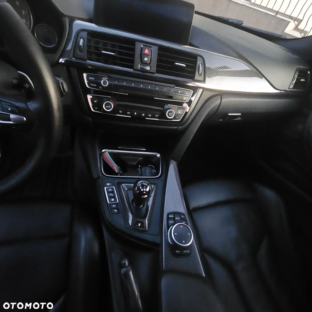 BMW M4 DKG - 8
