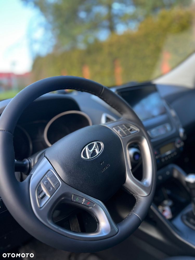 Hyundai ix35 2.0 4WD Premium - 22