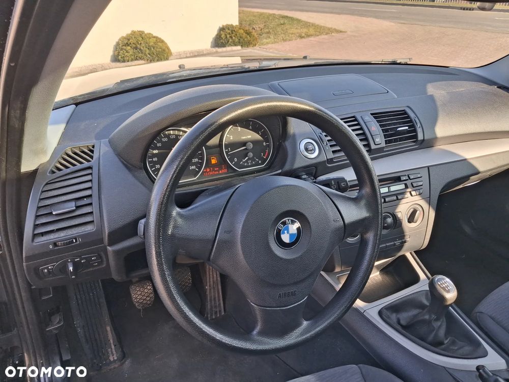 BMW Seria 1 - 11