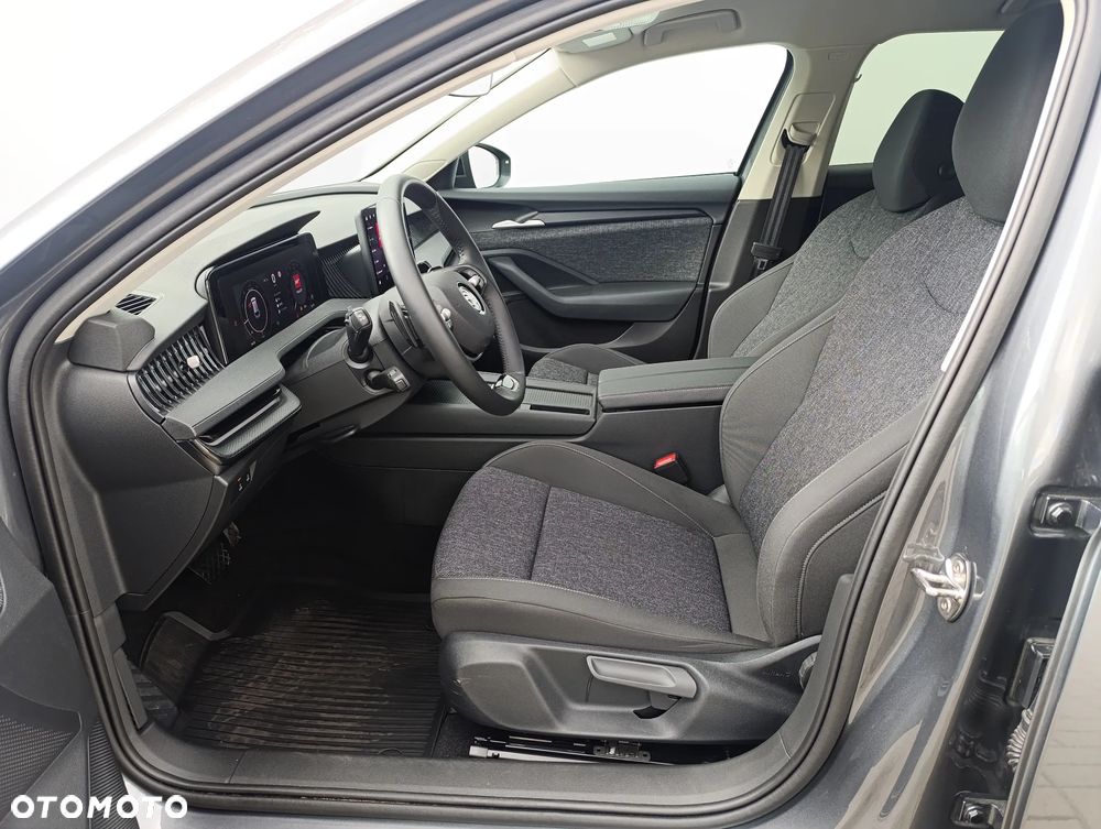 Skoda Superb 1.5 TSI mHEV Essence DSG - 15
