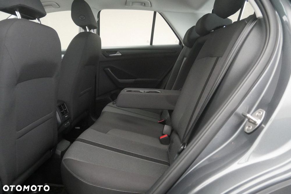 Volkswagen T-Roc 1.5 TSI Life DSG - 15