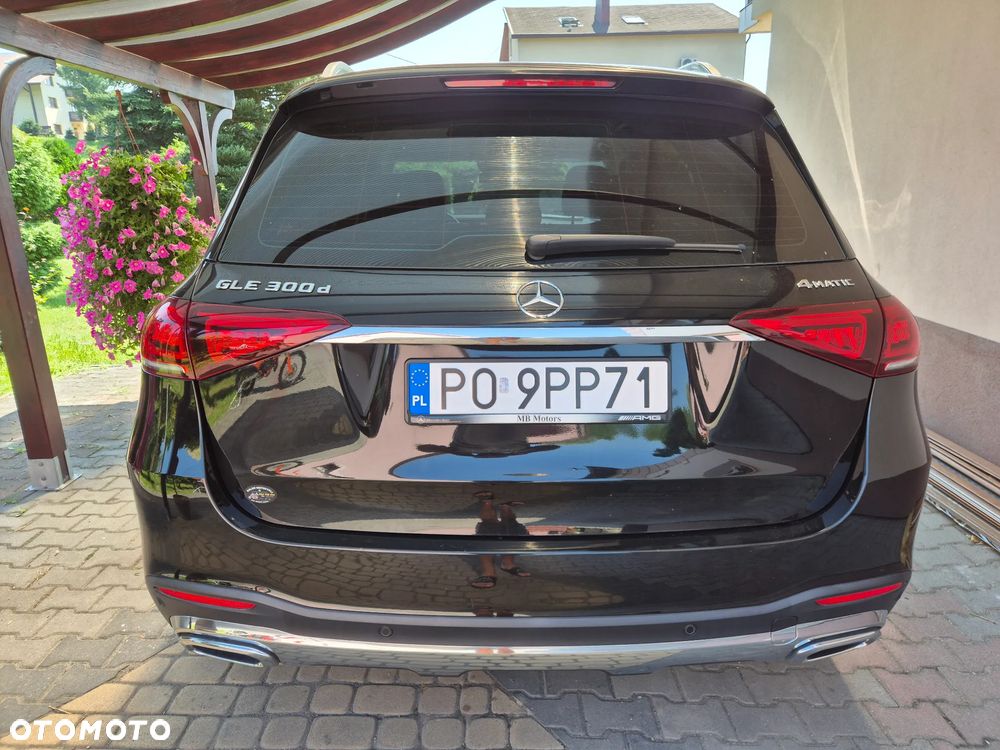 Mercedes-Benz GLE 300 d 4-Matic - 32