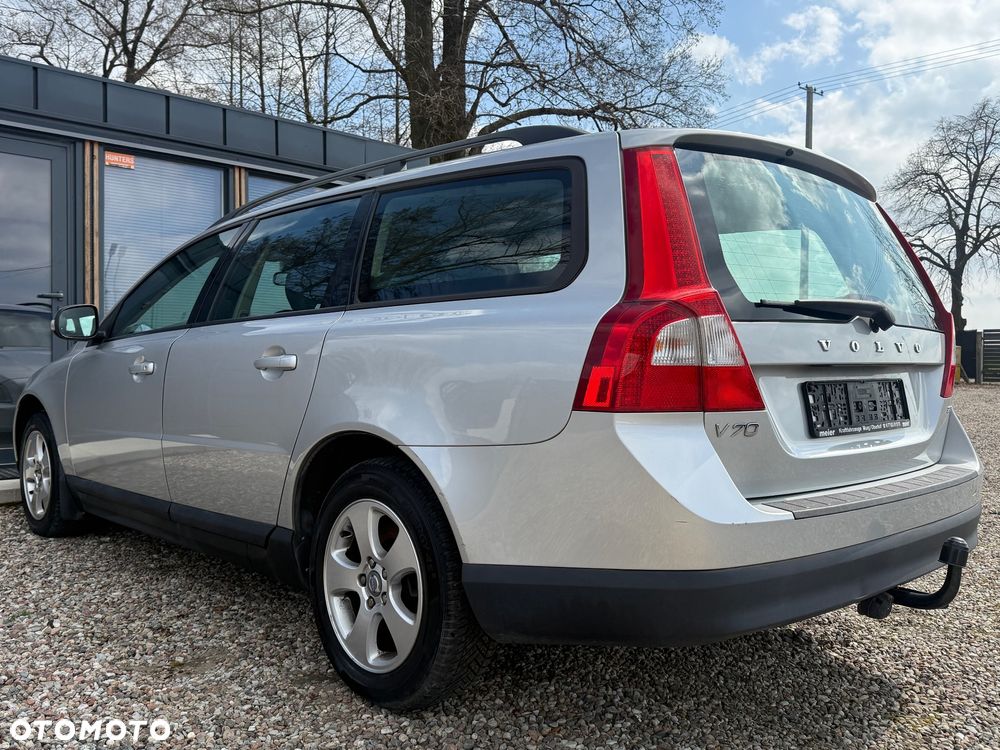 Volvo V70 2.0 - 12