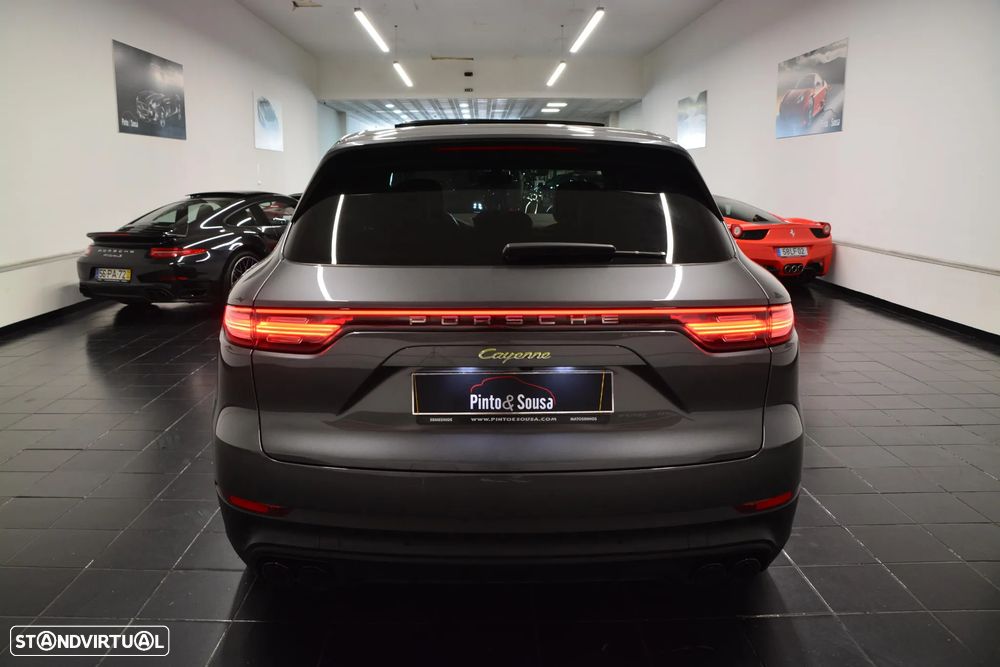 Porsche Cayenne E-Hybrid - 10