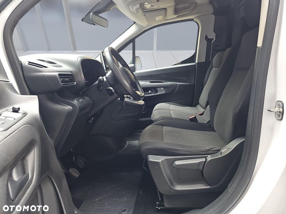 Toyota ProAce 2.3T 1.5 D-4D 100KM std Furgon Active - 8