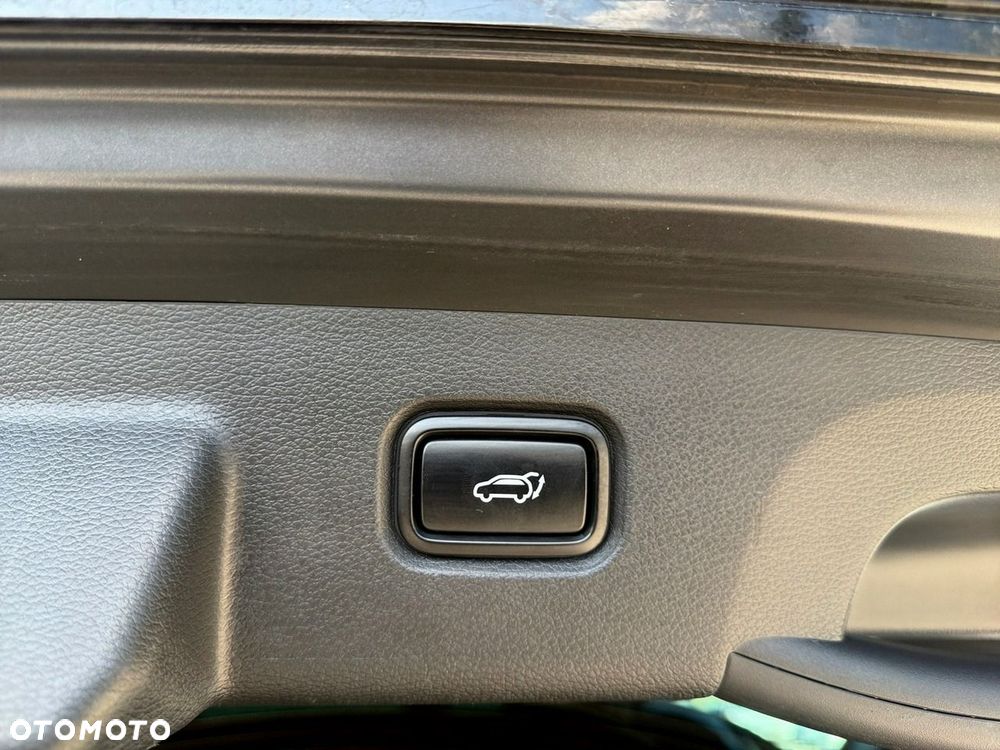 Kia Sportage - 13
