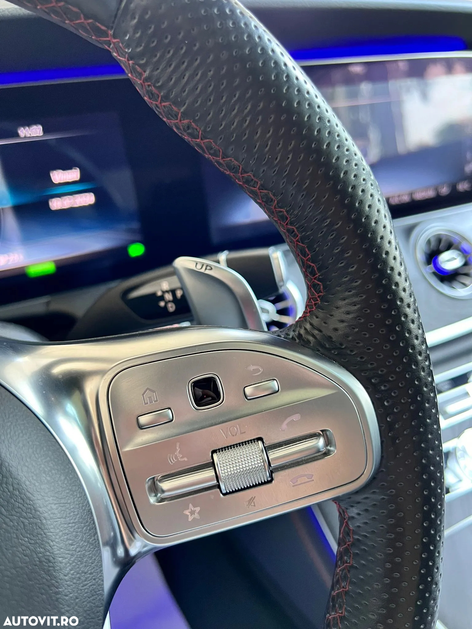 Mercedes-Benz E - 26
