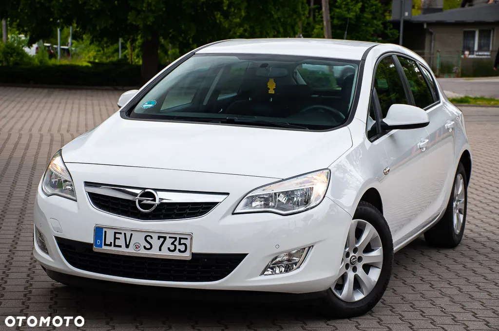 Opel Astra - 9
