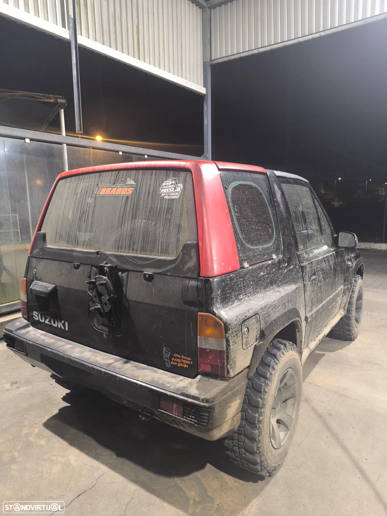 Suzuki Vitara 1.6 JLX 8V - 14