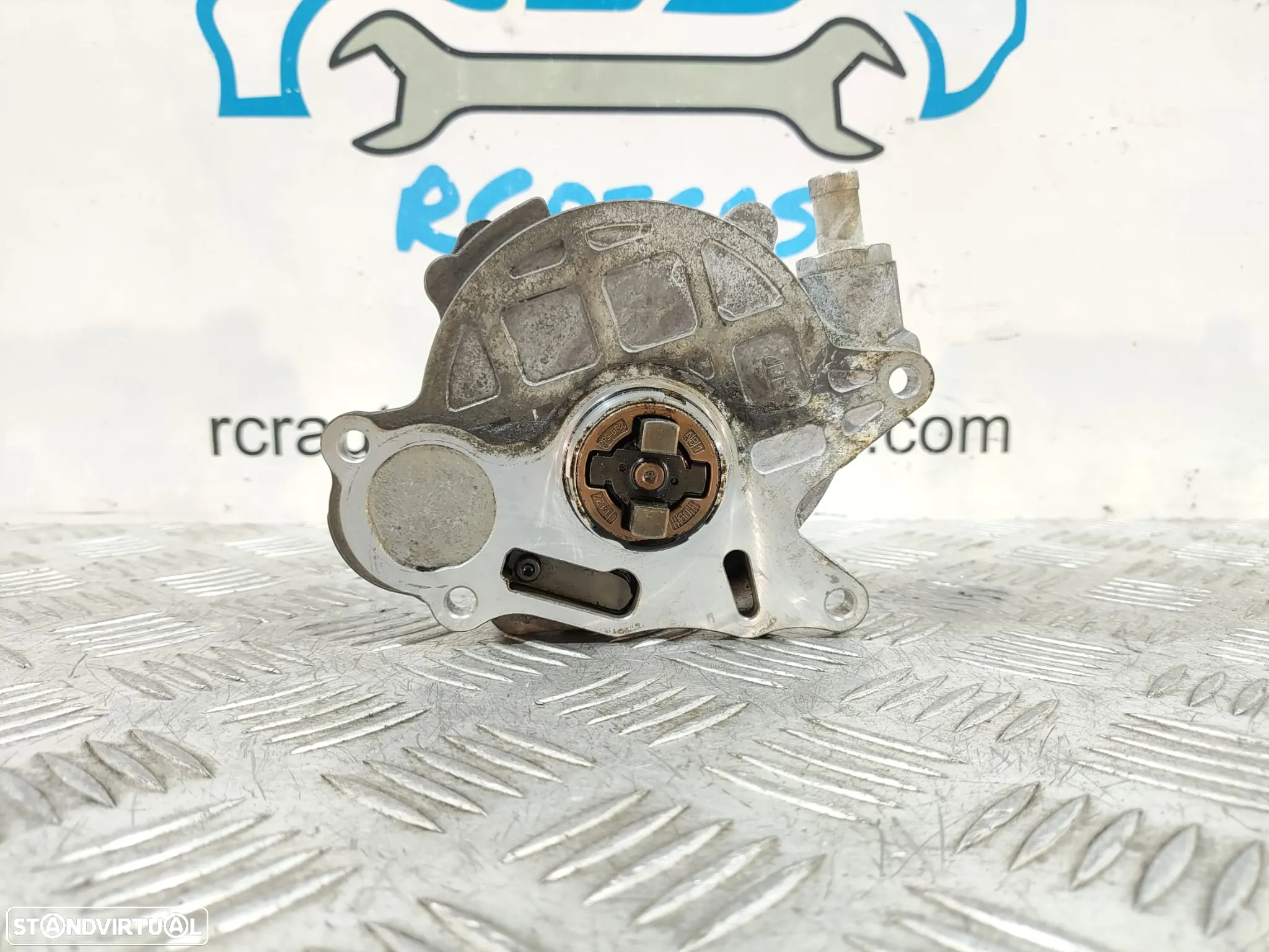 Bomba depressor de travagem Bosch Volkswagen Golf 2.0 TDI - 5
