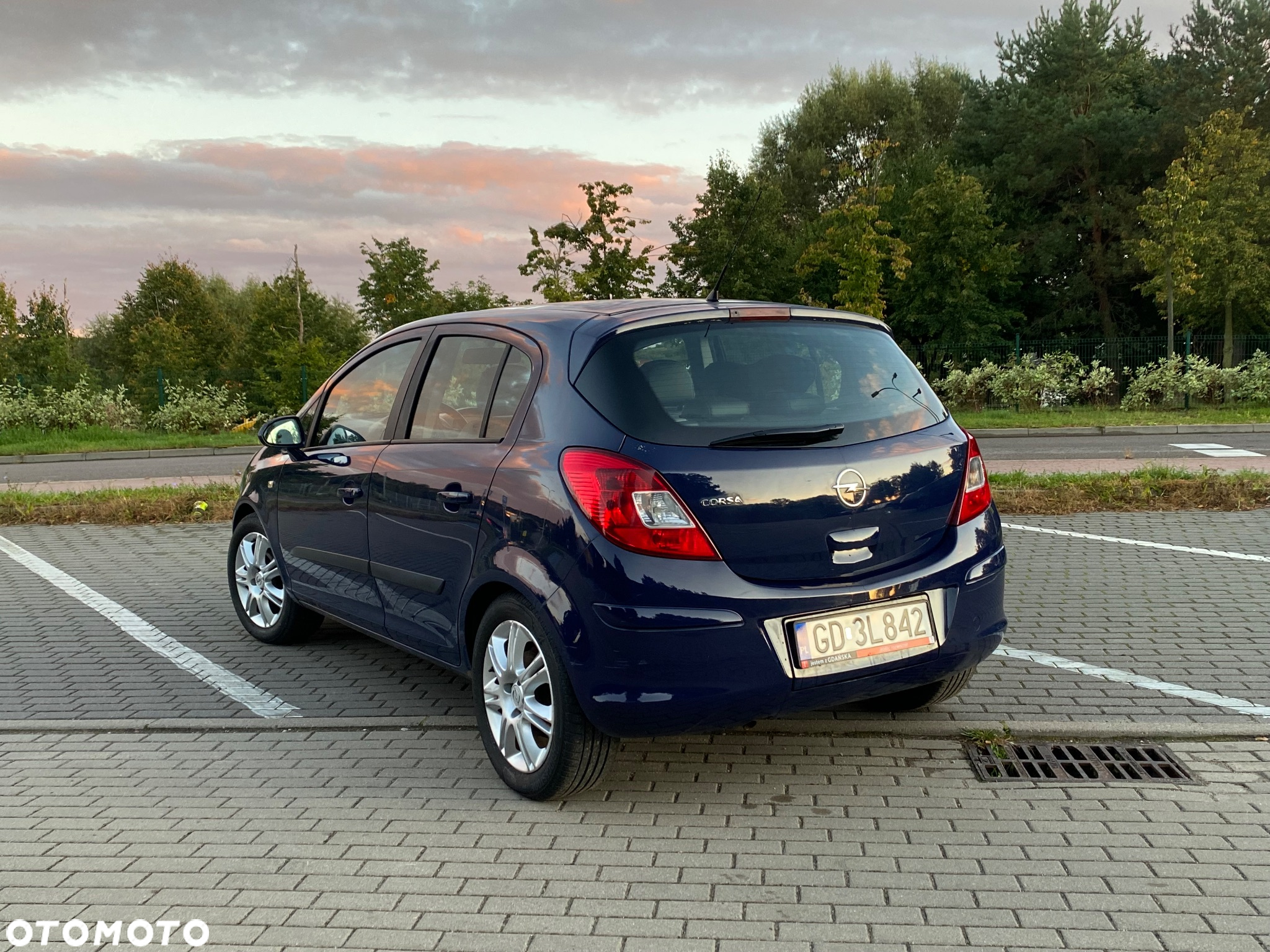 Opel Corsa 1.2 16V Cosmo - 6