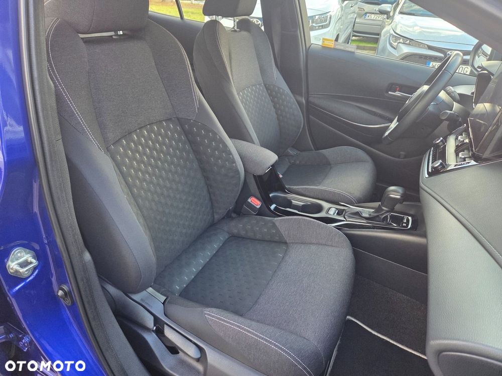 Toyota Corolla 1.8 Hybrid Comfort - 34