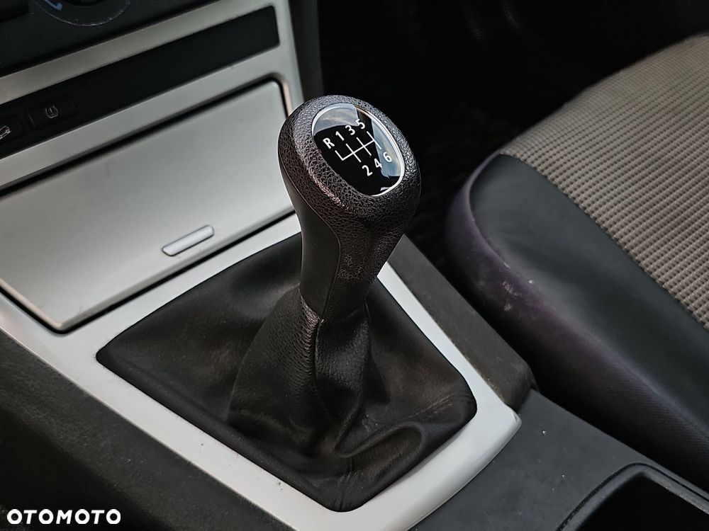 BMW X3 2.0i - 17
