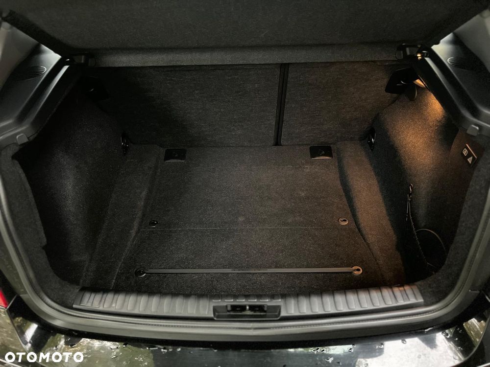 BMW Seria 1 116d DPF - 40