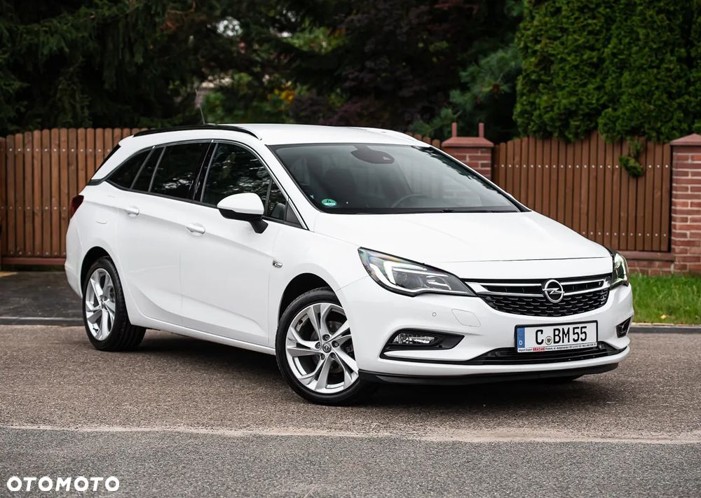 Opel Astra 1.4 Turbo Start/Stop Business - 2