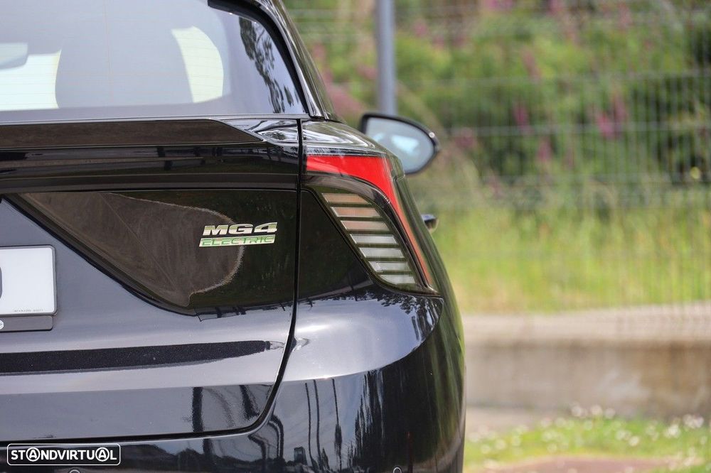 MG MG4 51 kWh Standard - 25
