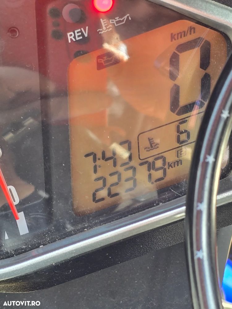 Honda CBR1000RR-R Fireblade - 7