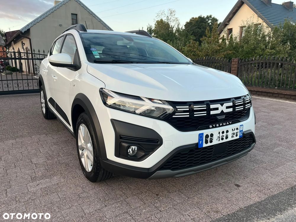 Dacia Sandero Stepway TCe 100 Celebration - 11
