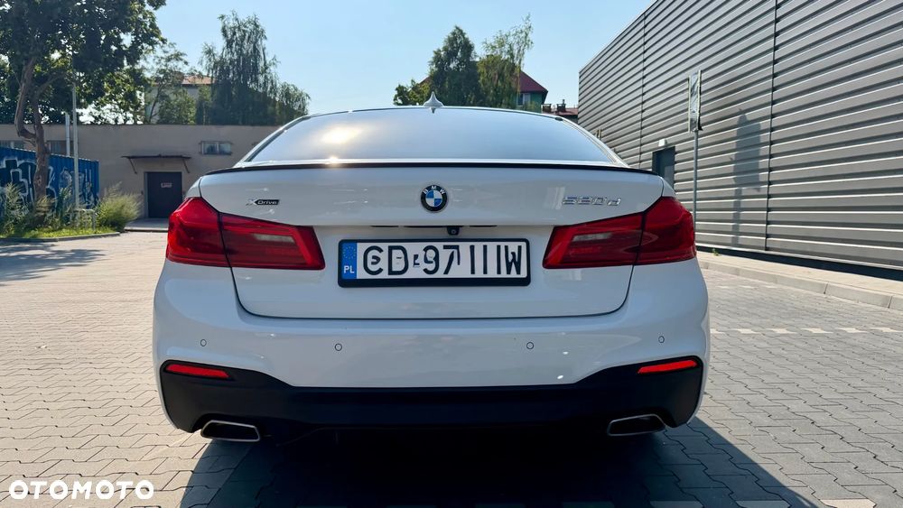 BMW Seria 5 520d xDrive M Sport sport - 7