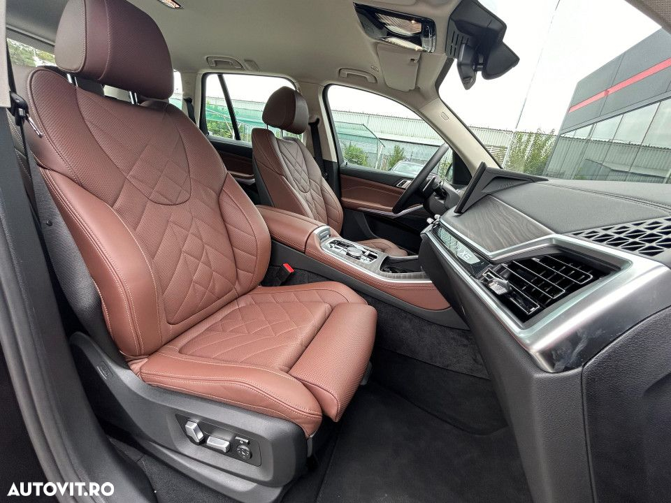 BMW X5 xDrive50e - 12
