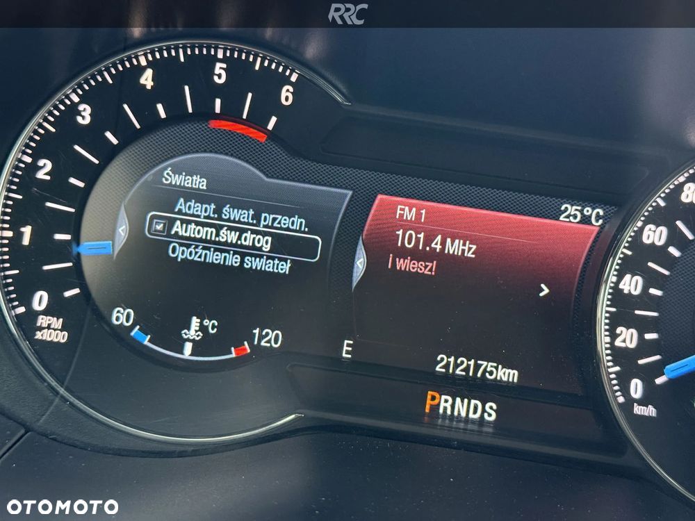 Ford S-Max 2.0 TDCi Titanium PowerShift - 36
