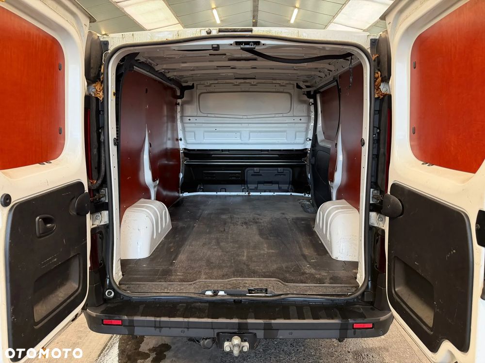 Renault TRAFIC - 4