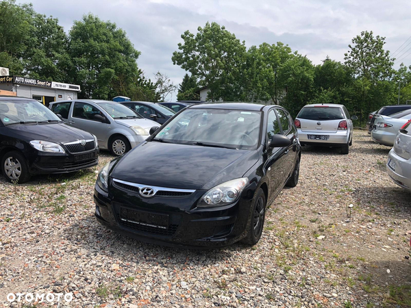 Hyundai i30 1.4 Classic + EU5