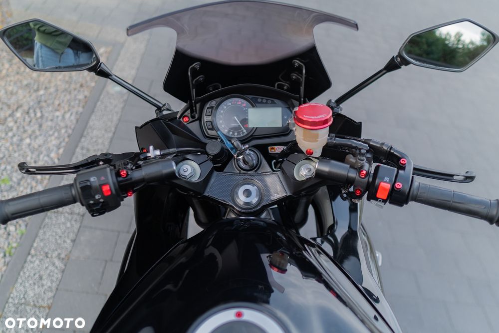 Kawasaki Ninja 1000 SX - 26