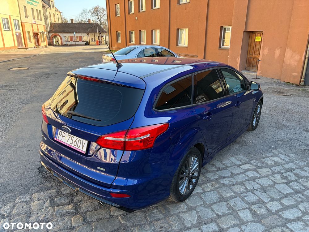 Ford Focus 1.5 EcoBoost STart-Stopp-System ST-LINE - 20