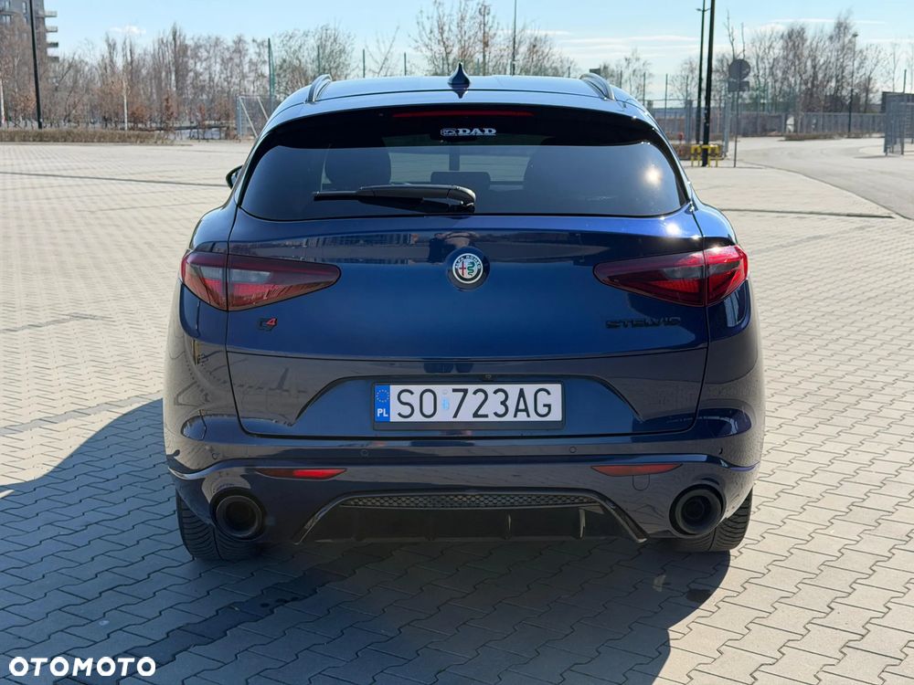 Alfa Romeo Stelvio 2.0 Turbo TI Q4 - 5