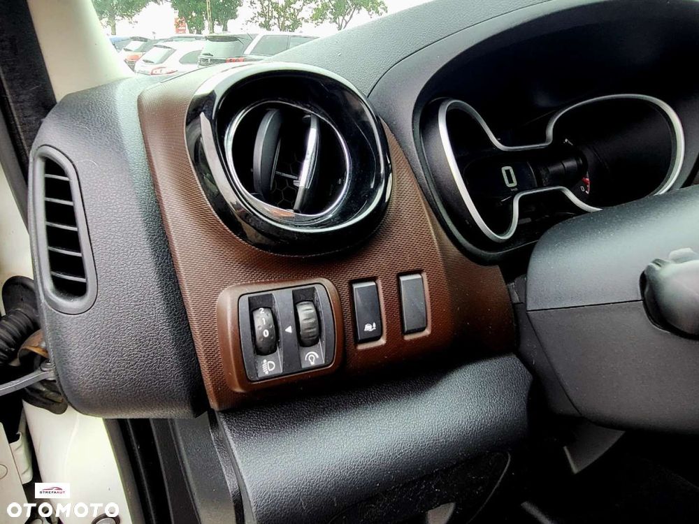 Renault Trafic - 10