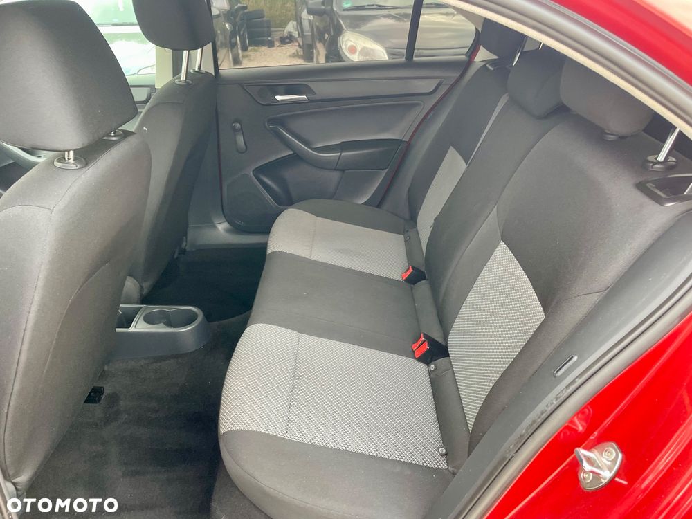 Seat Toledo 1.2 TSI Reference - 30