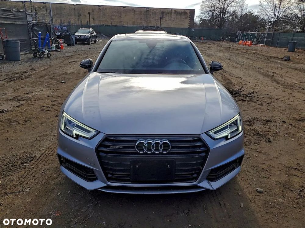 Audi A4 Limousine 2.0 TFSI quattro S tronic design - 5