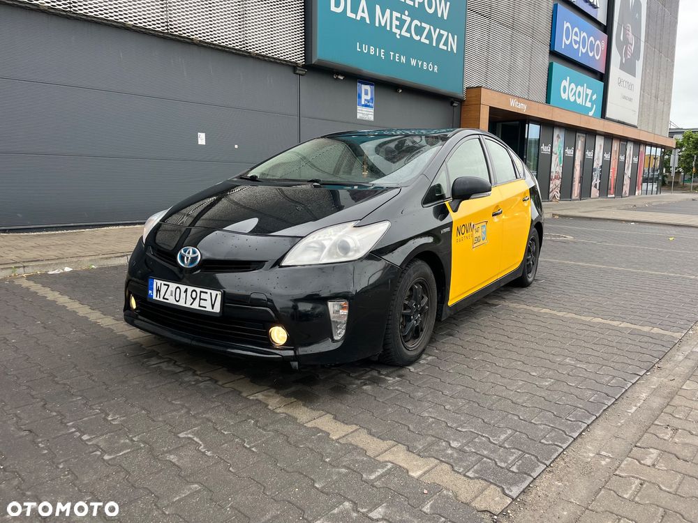 Toyota Prius 1.8 HSD Active - 21