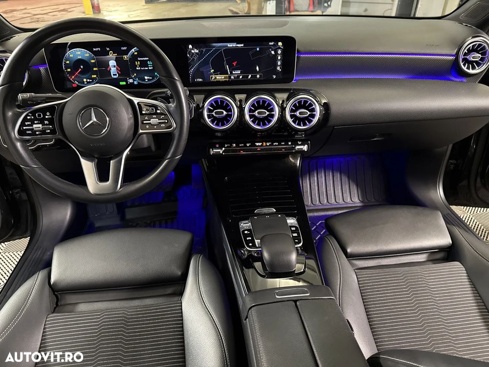 MERCEDES-BENZ A-Class 2020 — imagine 9