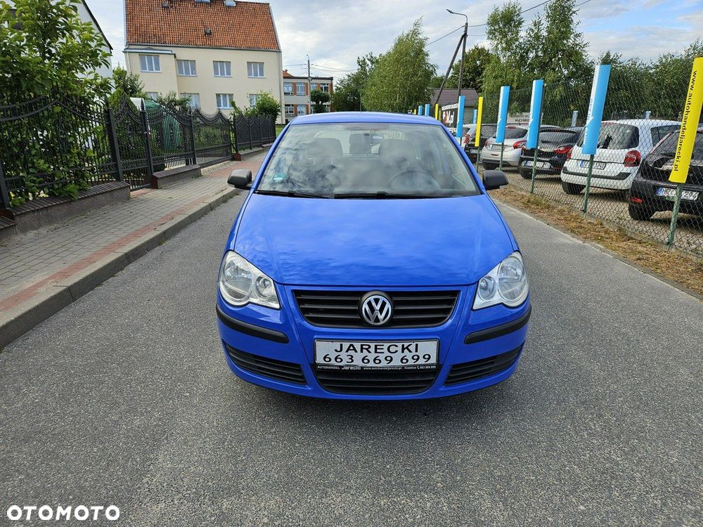 Volkswagen Polo - 2