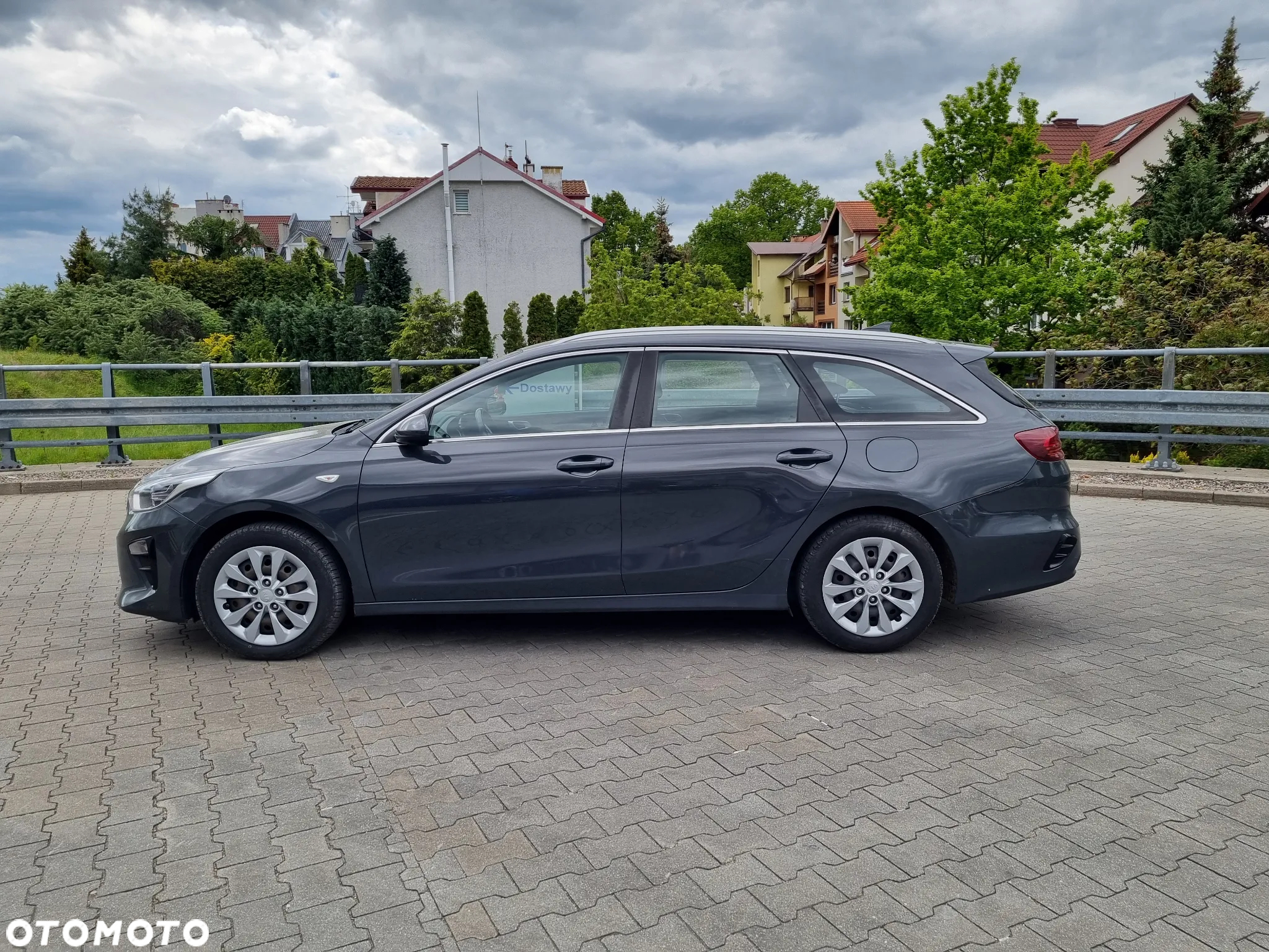 Kia Ceed - 8